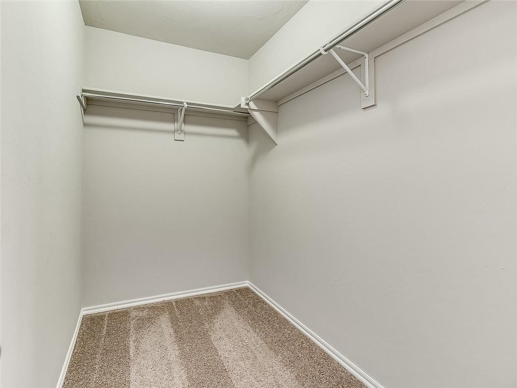1009 Redbud Drive — photo 13
