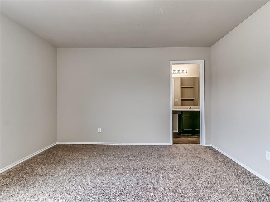 1009 Redbud Drive — photo 10