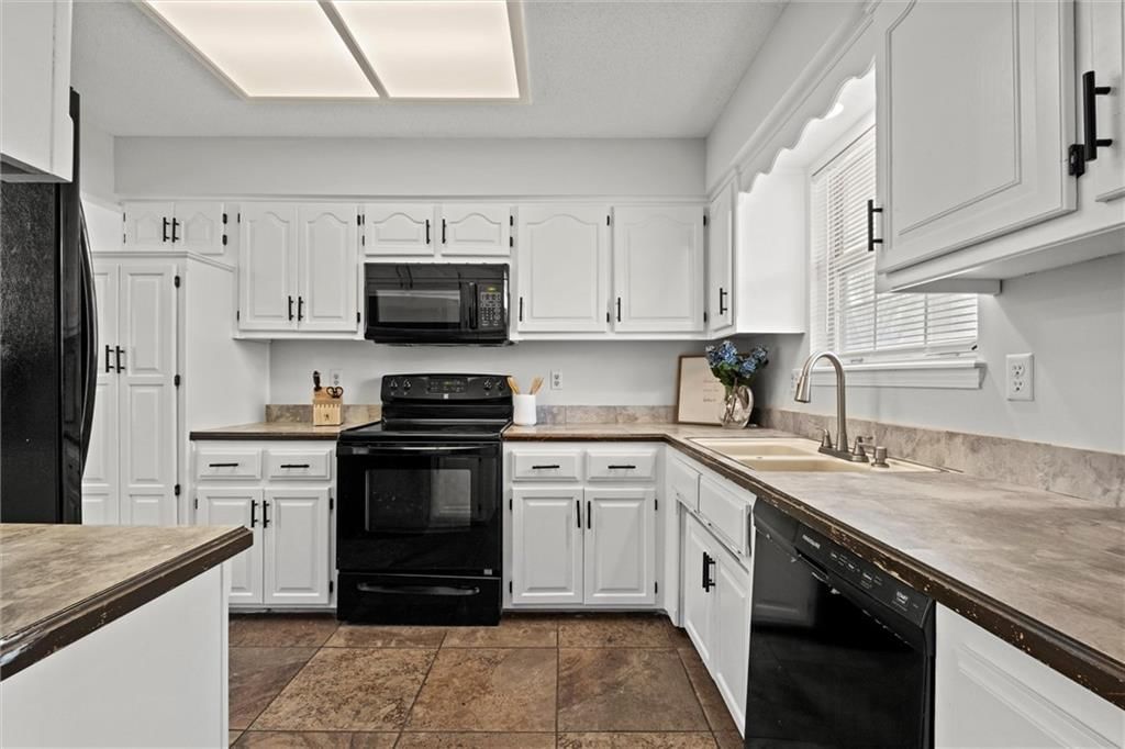 3304 SE ADAMS Drive — photo 13