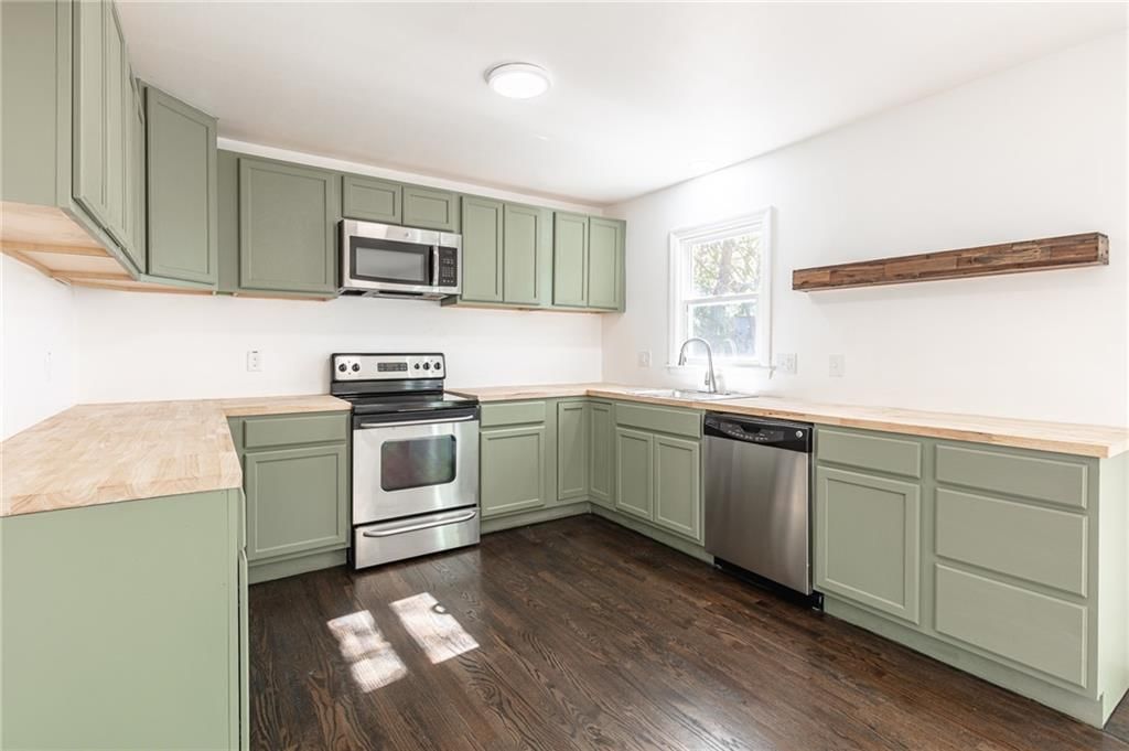 3405 E 106th Terrace — photo 10