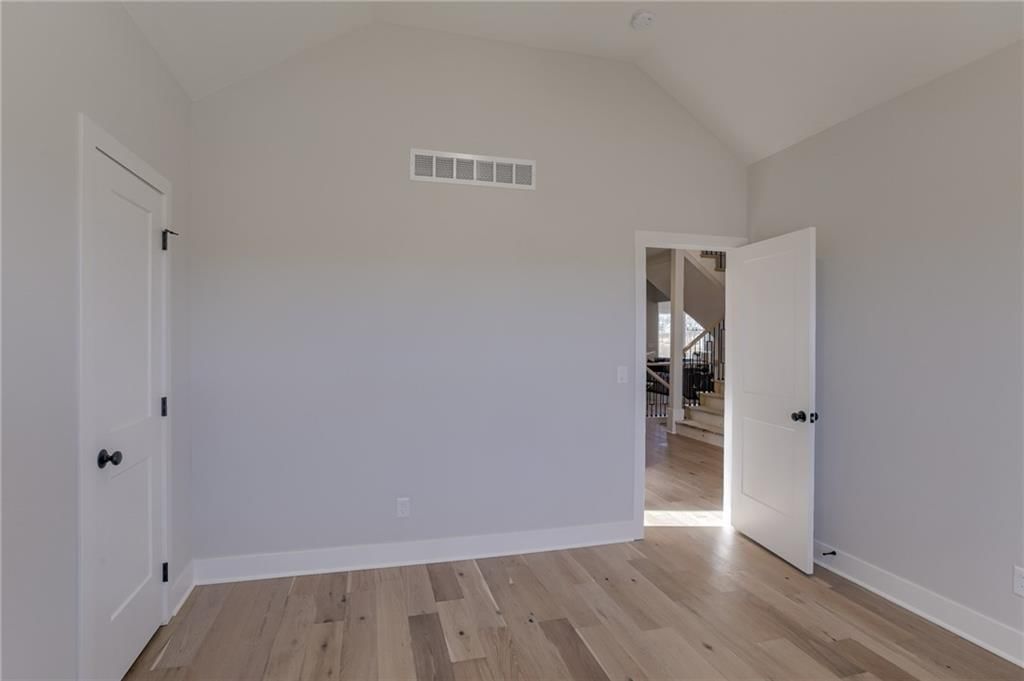 8704 NE 87th Street — photo 11