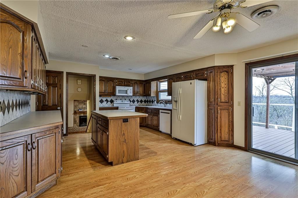 106 Buckhorn Drive — photo 8
