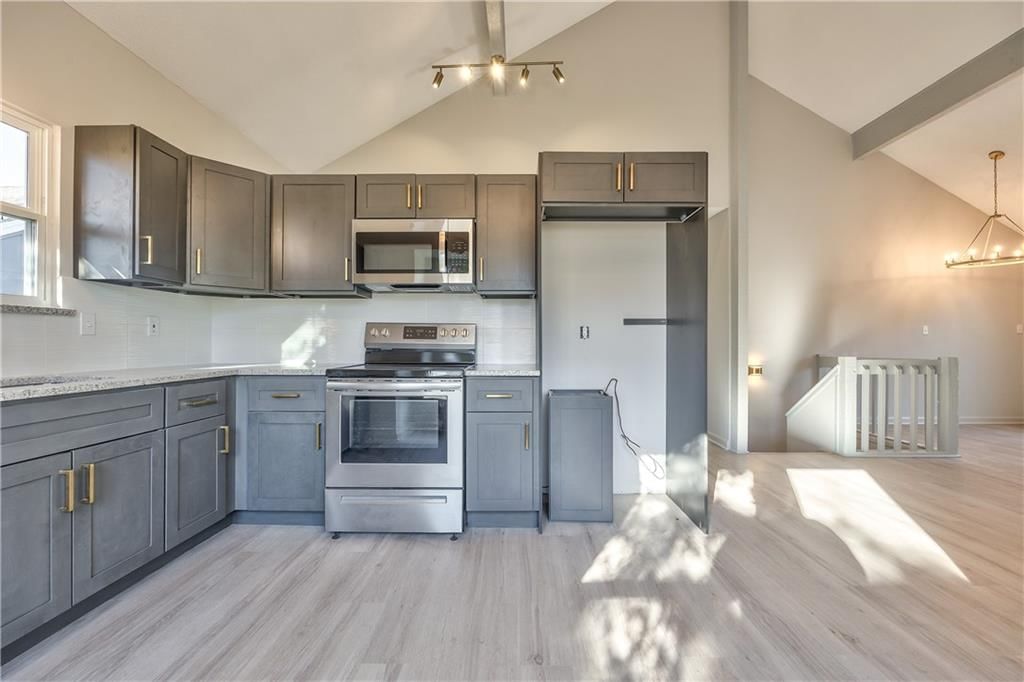 8269 Monrovia Street — photo 14