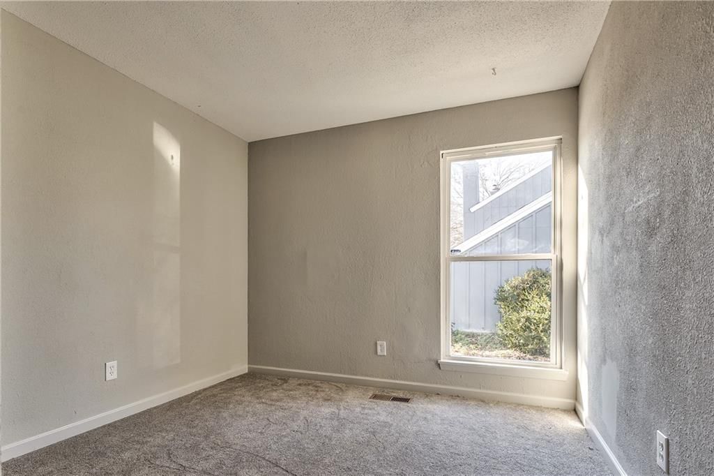 8269 Monrovia Street — photo 15
