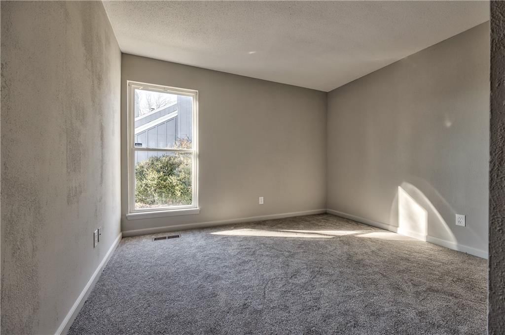 8269 Monrovia Street — photo 16