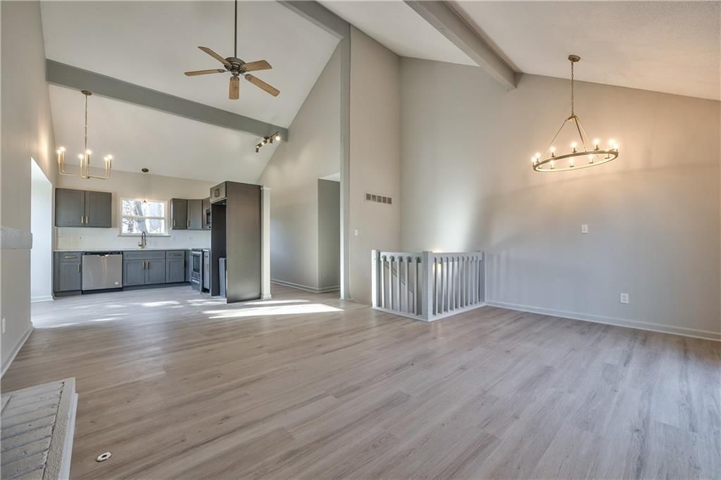 8269 Monrovia Street — photo 6