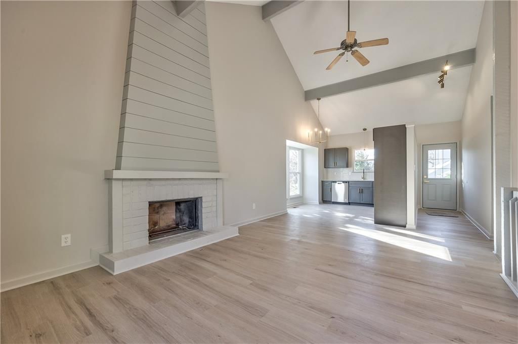 8269 Monrovia Street — photo 9