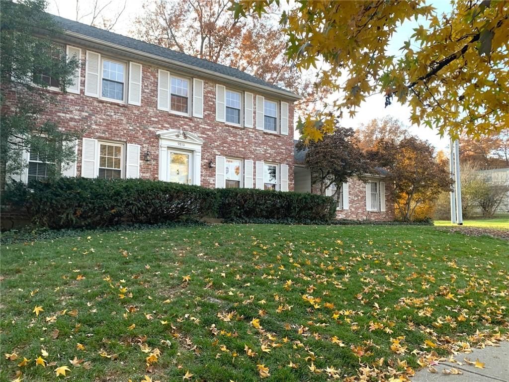 9810 Connell Drive — photo 2