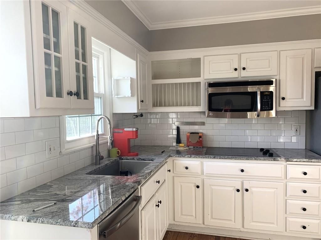 9810 Connell Drive — photo 13