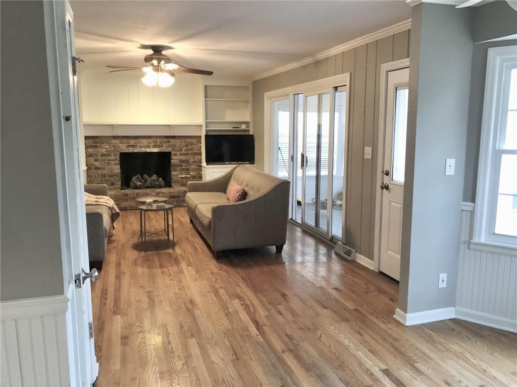 9810 Connell Drive — photo 18