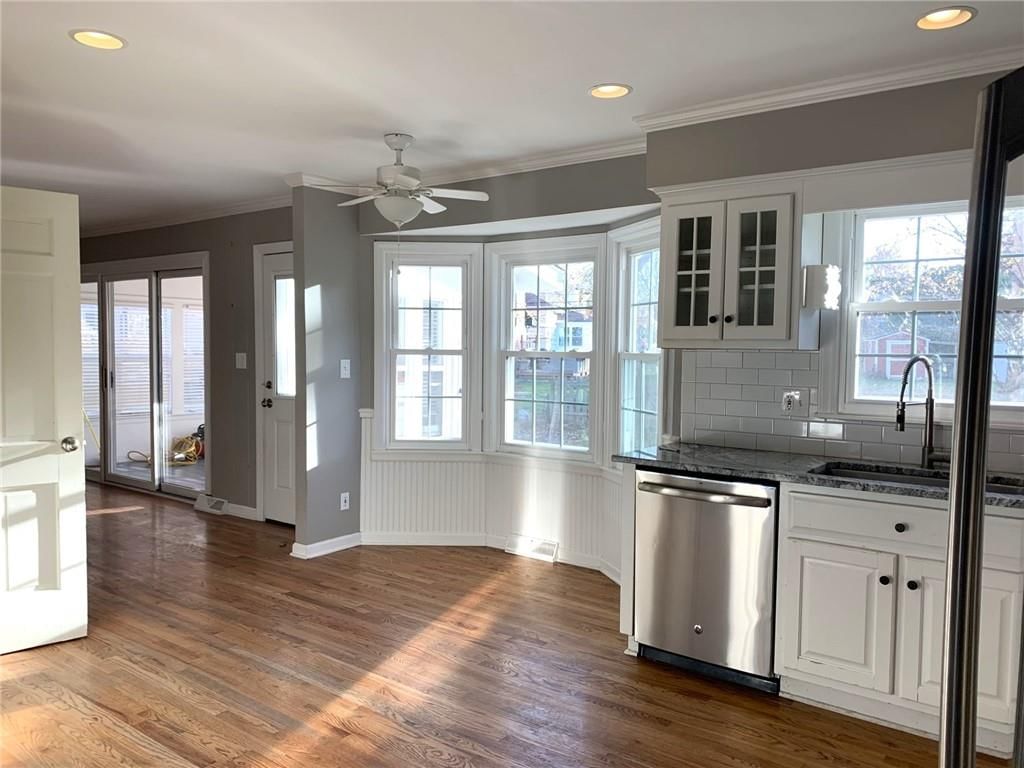 9810 Connell Drive — photo 26