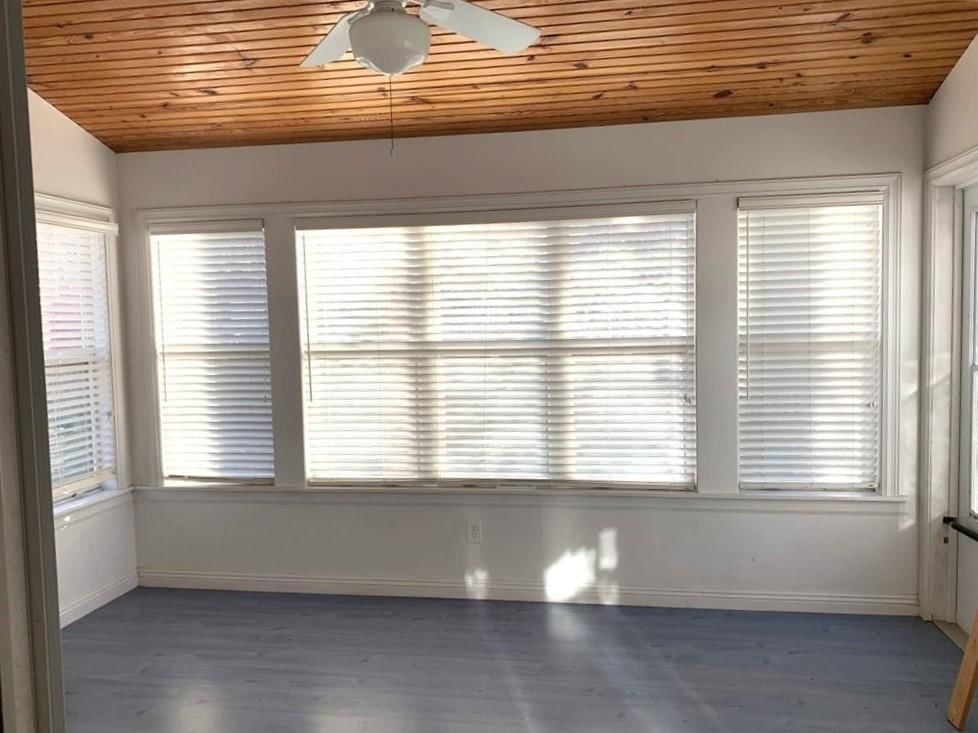 9810 Connell Drive — photo 27