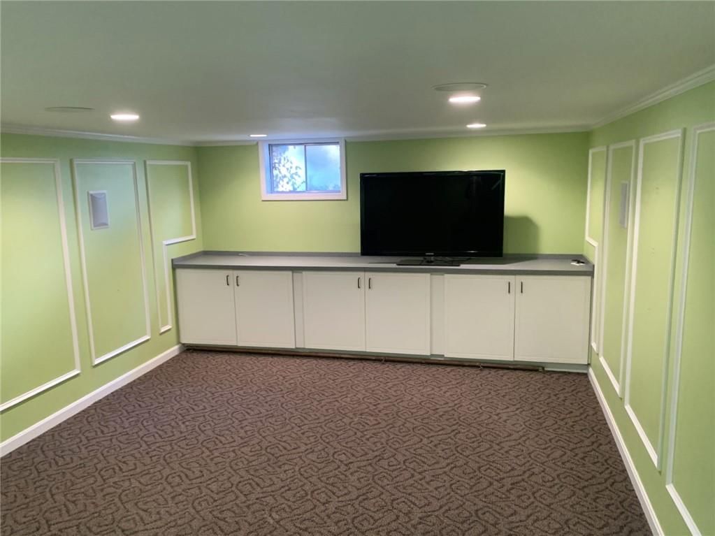 9810 Connell Drive — photo 45