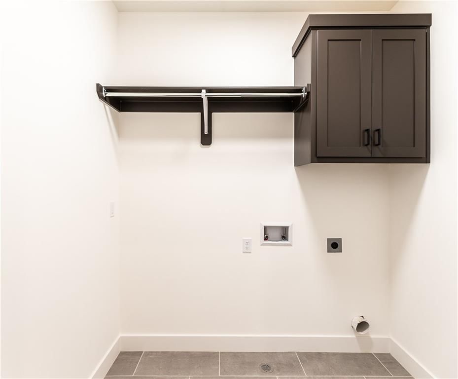 3813 W 187th Street — photo 19