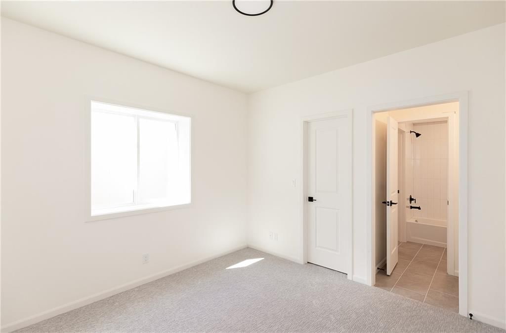 3813 W 187th Street — photo 29