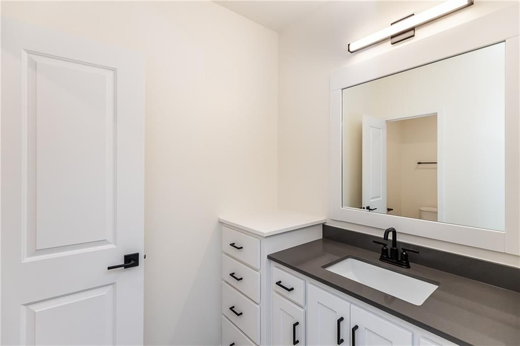 3813 W 187th Street — photo 31