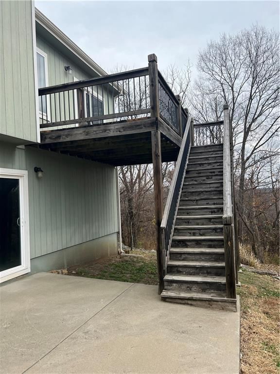 111 E Timberlake Drive — photo 19