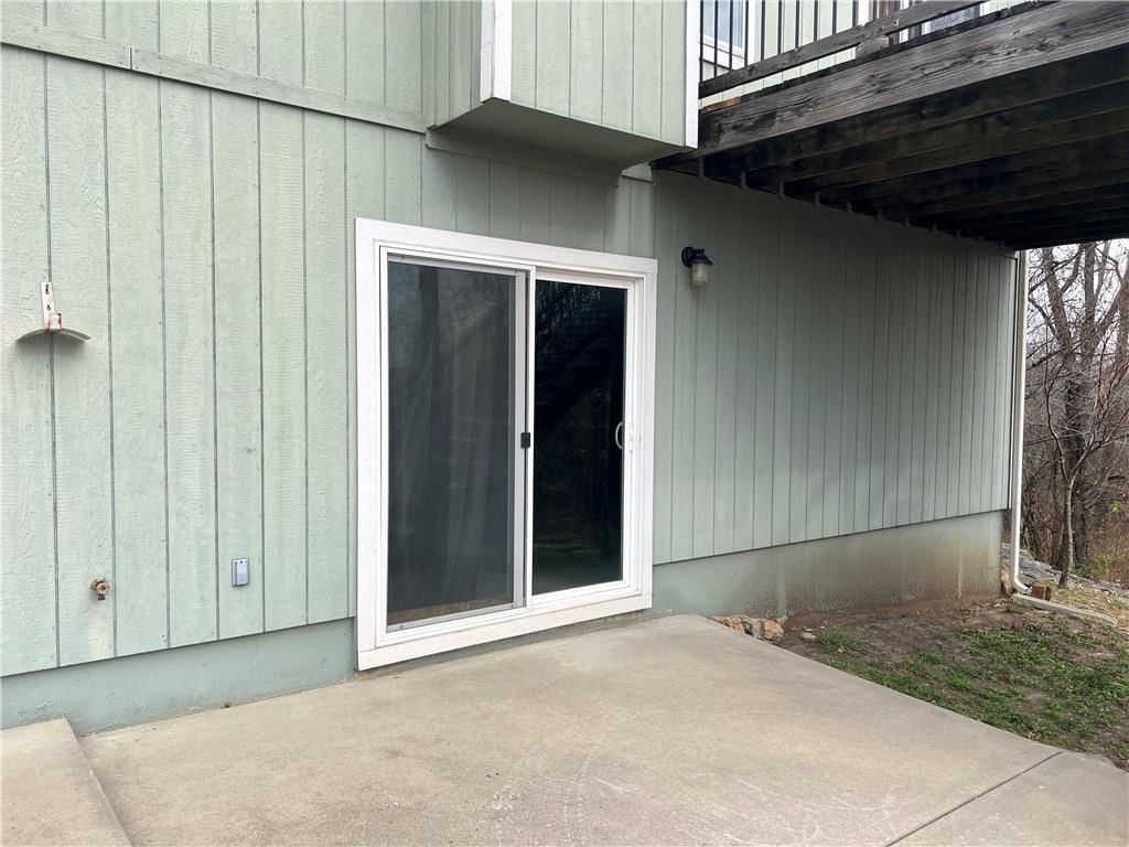 111 E Timberlake Drive — photo 20