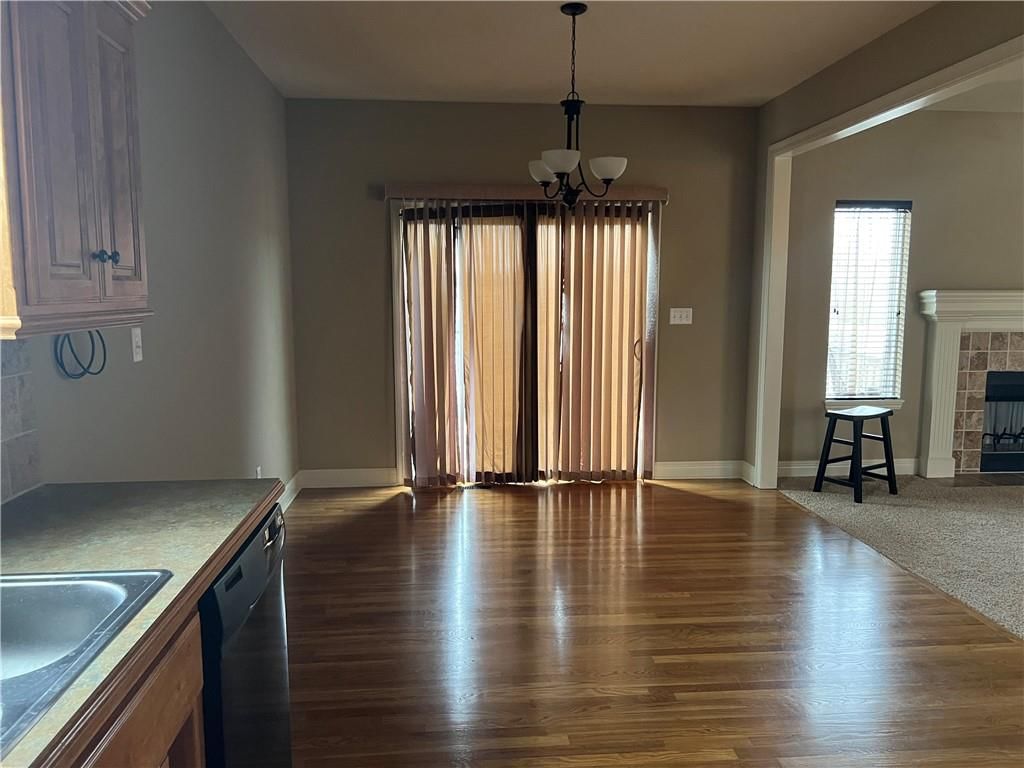 111 E Timberlake Drive — photo 9