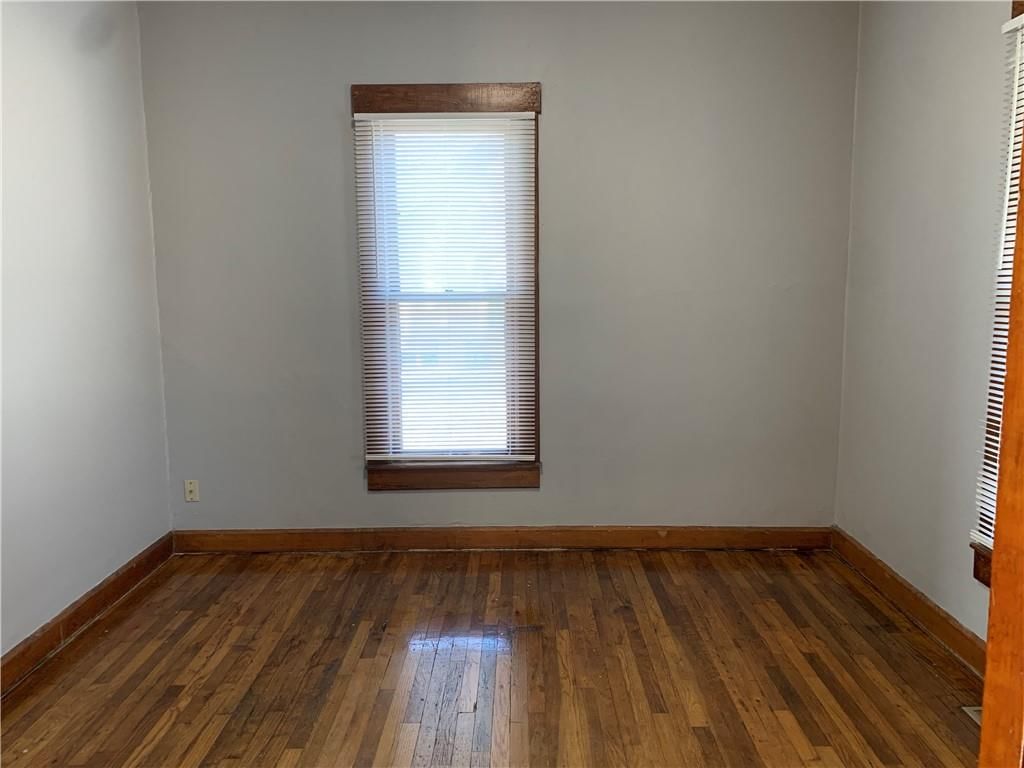 513 W Mckay Street — photo 24