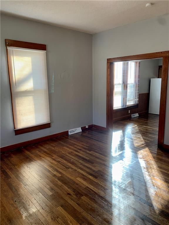 513 W Mckay Street — photo 25