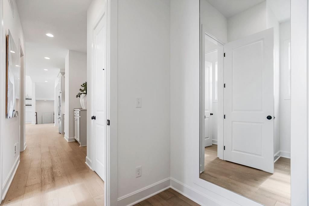 16727 S Hall Street — photo 33