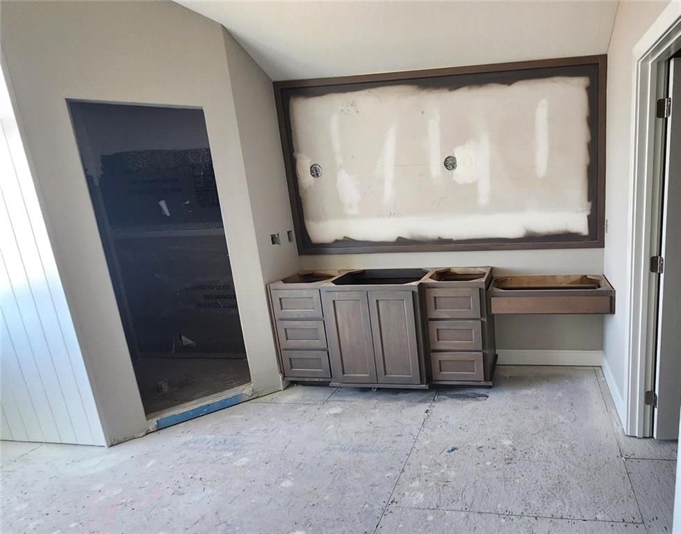 16727 S Hall Street — photo 10