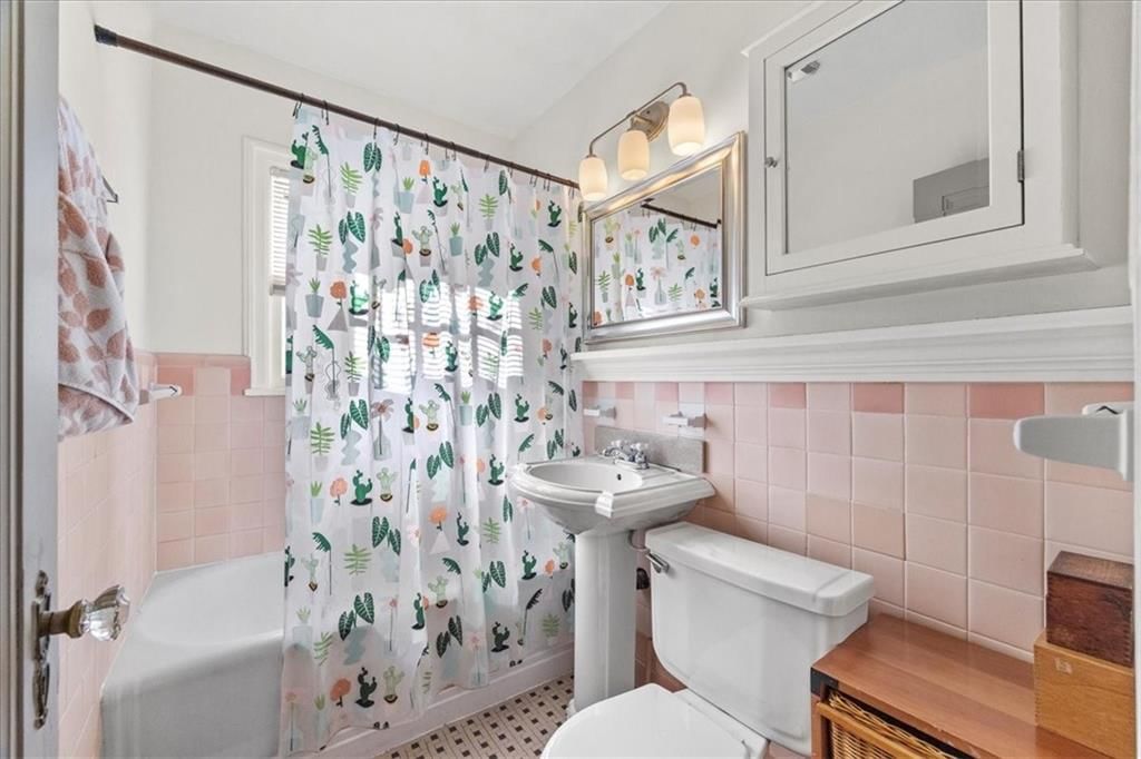 5735 Lydia Avenue — photo 14