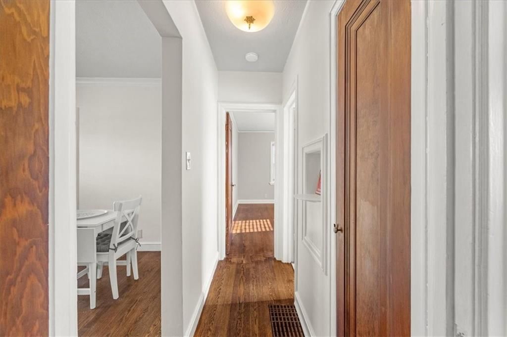 5735 Lydia Avenue — photo 9