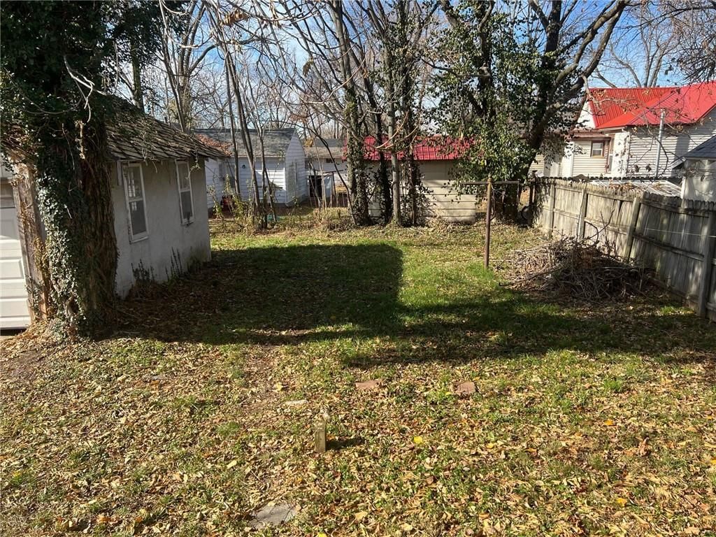 503 N Ash Street — photo 14