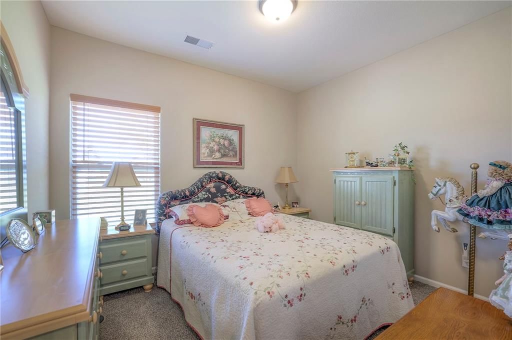 301 S Dalton Drive — photo 16