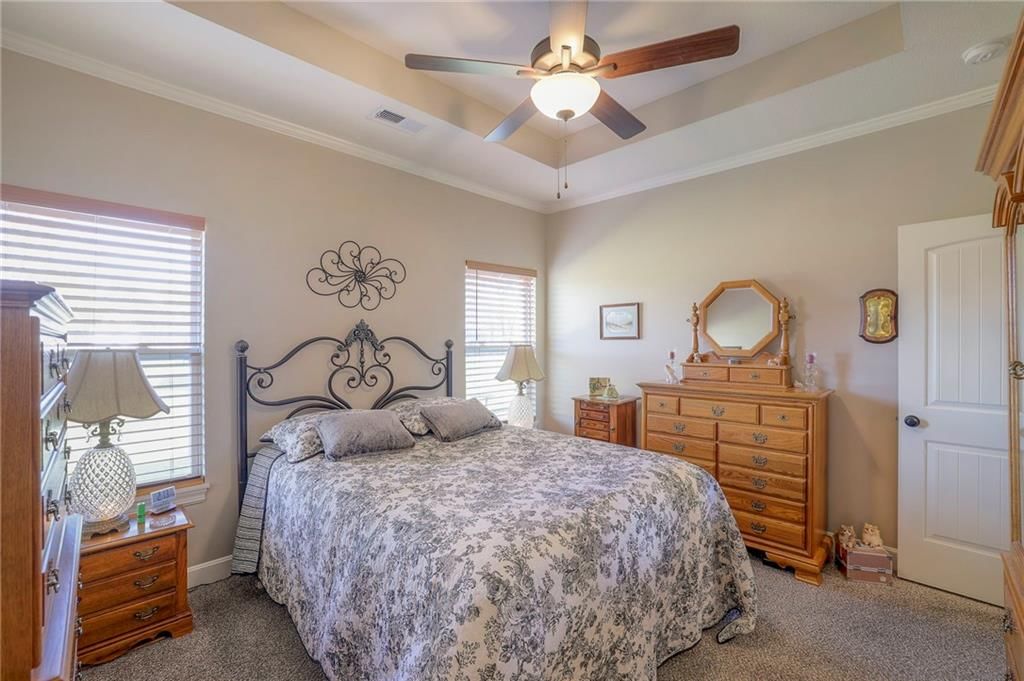 301 S Dalton Drive — photo 18