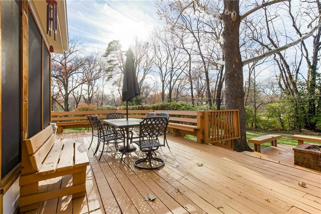 8221 Cherokee Circle — photo 32