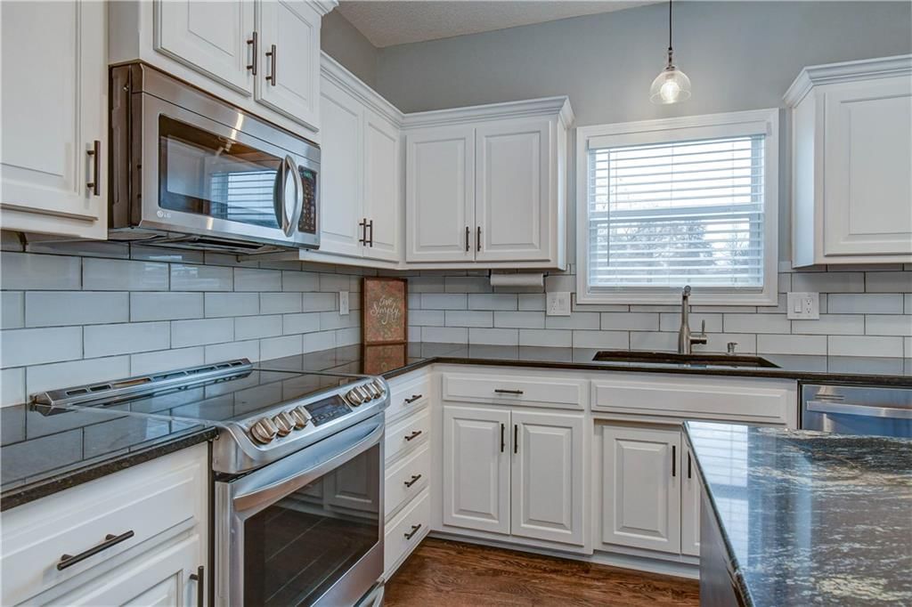 1805 NW Pond Avenue — photo 10