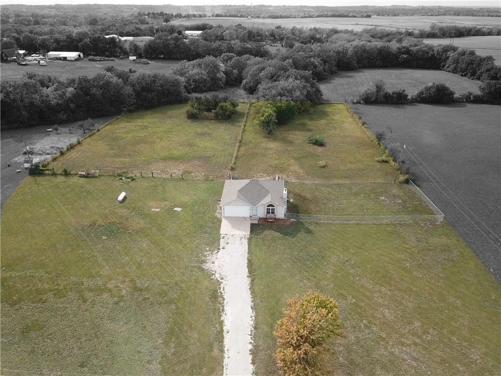 4655 Walton Road — photo 4
