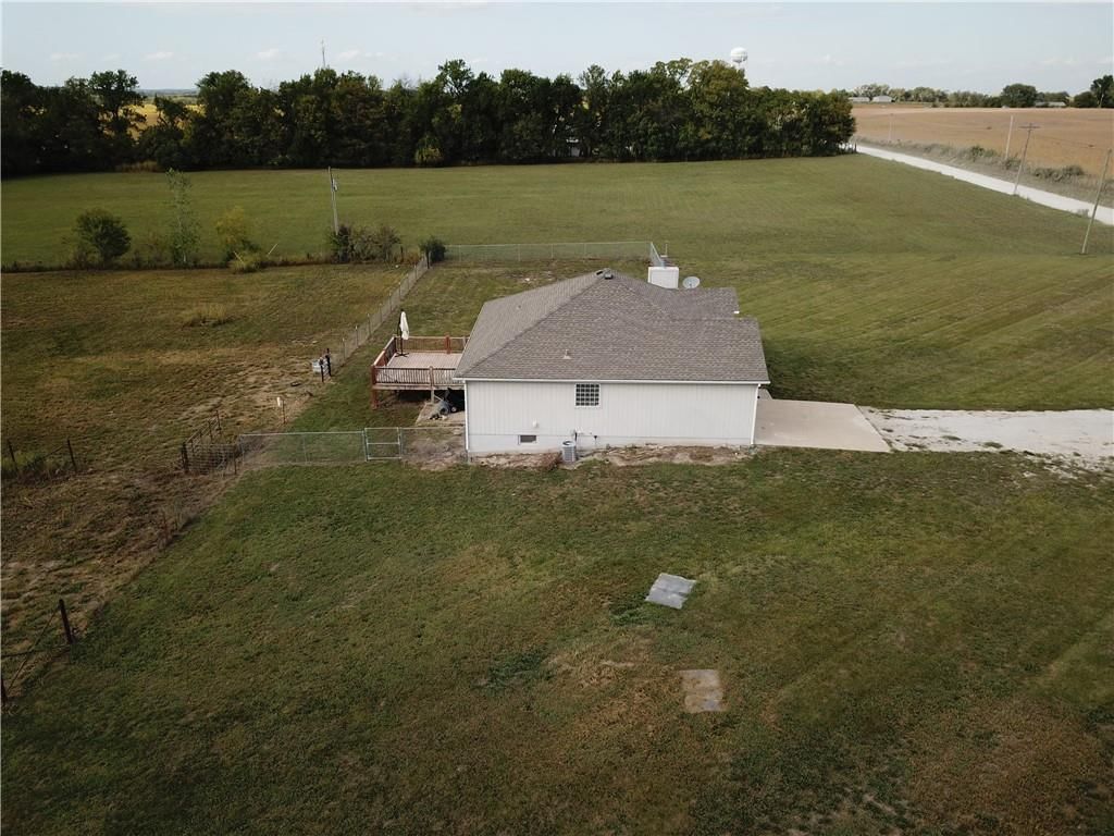 4655 Walton Road — photo 42