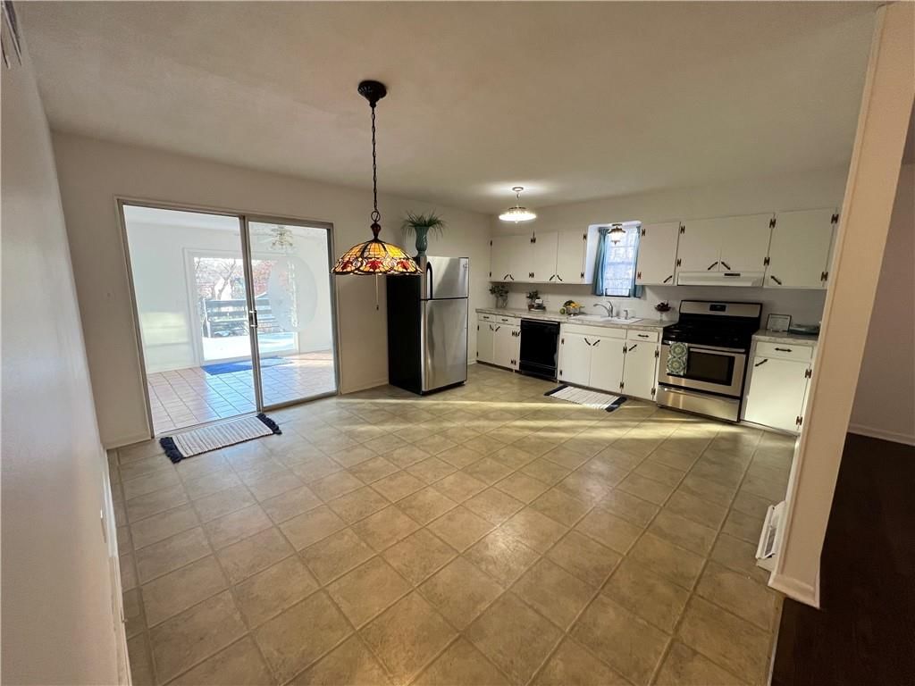 4830 N Wheeling Avenue — photo 8