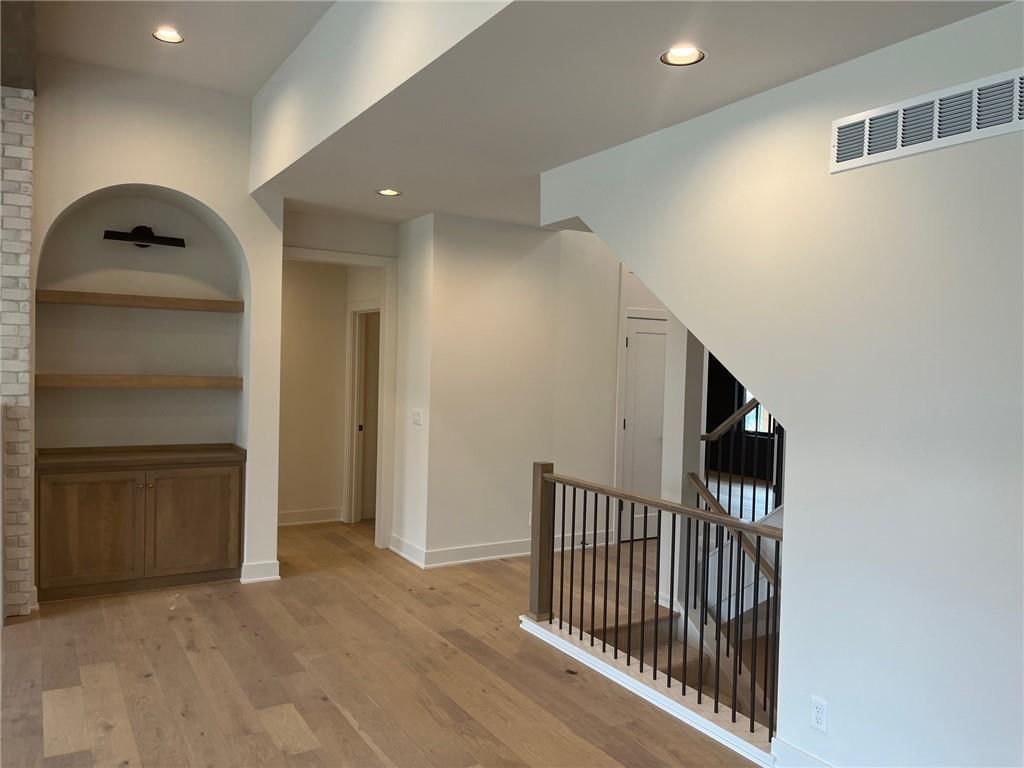 21907 W 100th Terrace — photo 11
