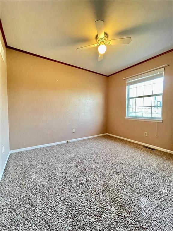 828 N Sioux Avenue — photo 11