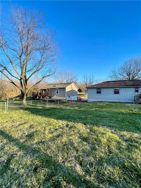 828 N Sioux Avenue — photo 16