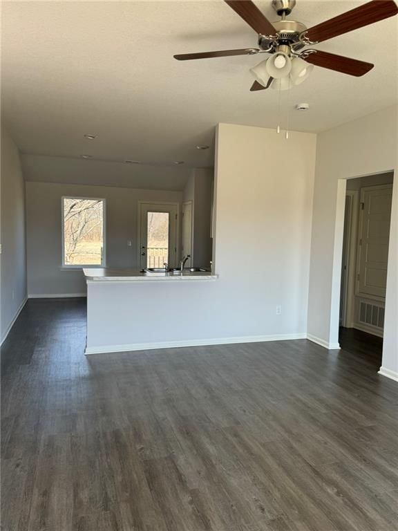 1005 Redbud Drive — photo 3