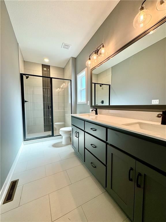 10223 N Oakland Avenue — photo 17