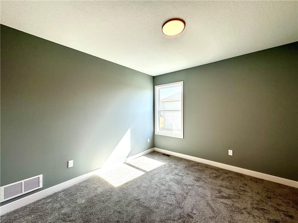10223 N Oakland Avenue — photo 26
