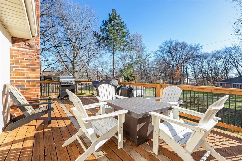 10611 W 48th Street — photo 33