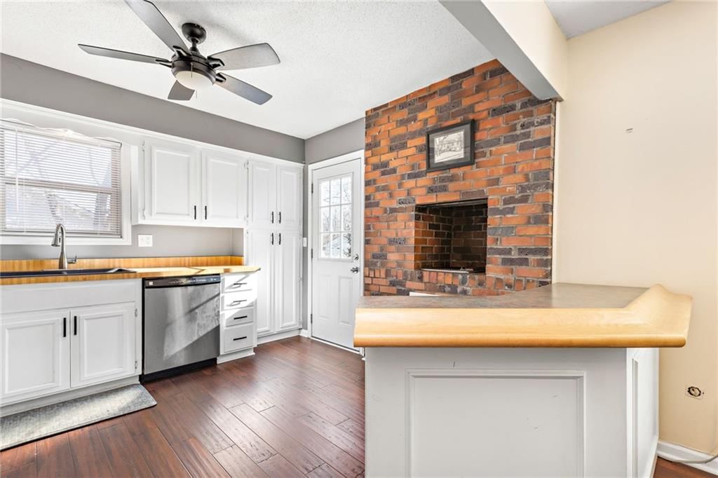 10611 W 48th Street — photo 10