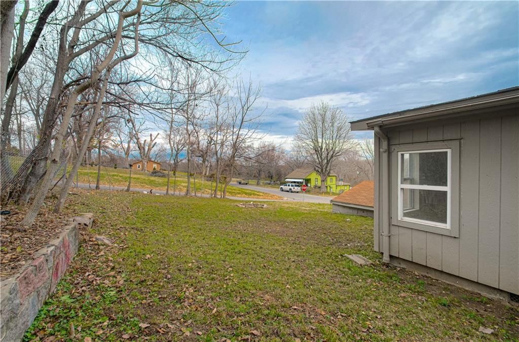 2838 ROOSEVELT Street — photo 29