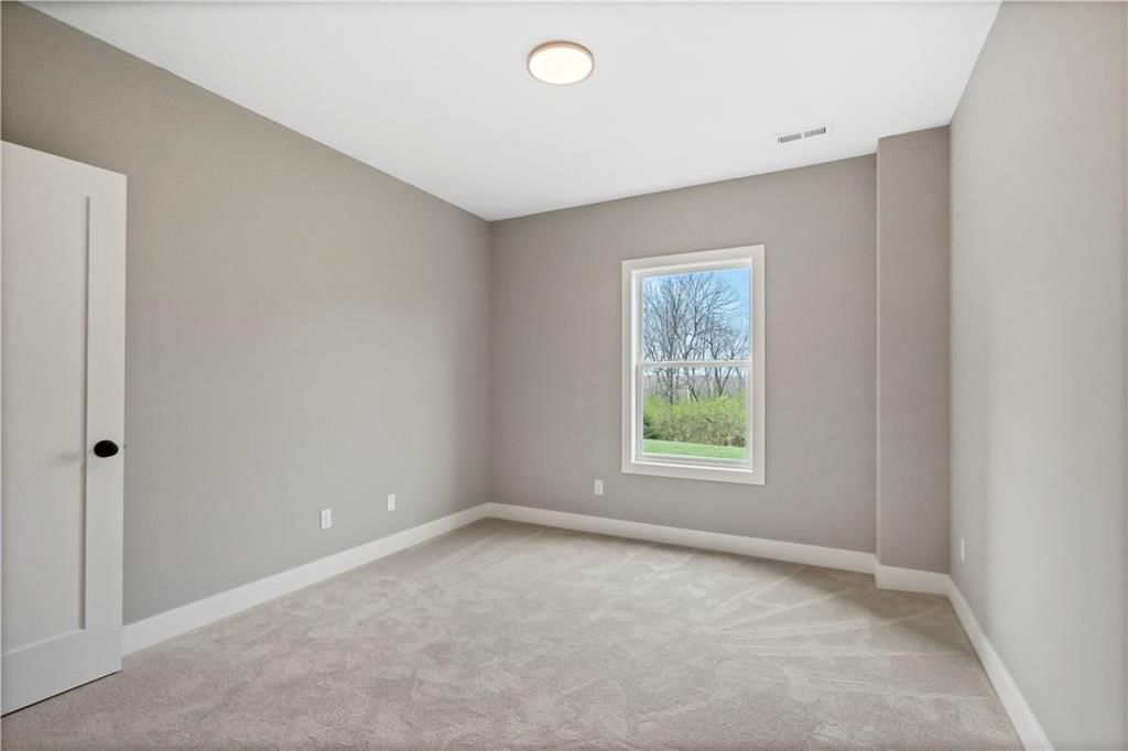 10426 N Mulberry Street — photo 32