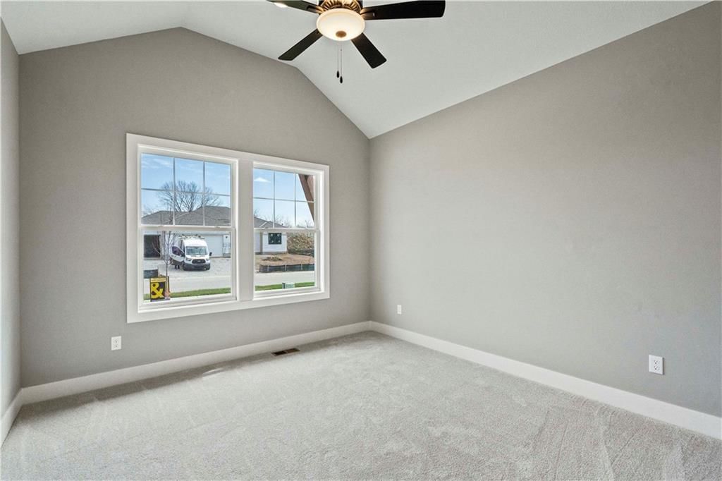 10426 N Mulberry Street — photo 9