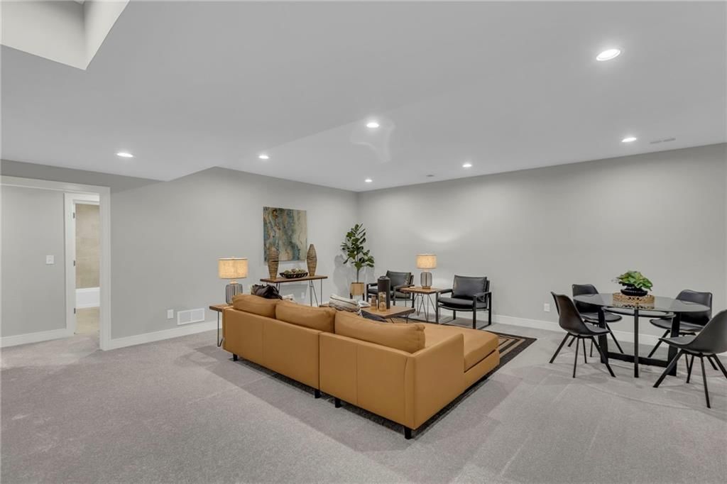 16879 S Cardinal Street — photo 30