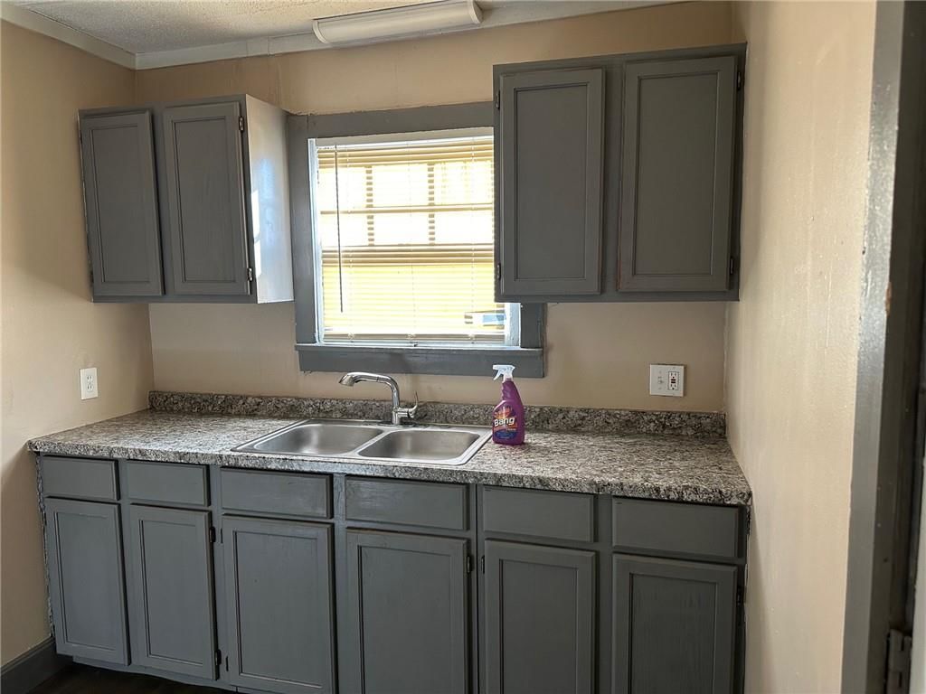6142-6144 Paseo Boulevard — photo 7